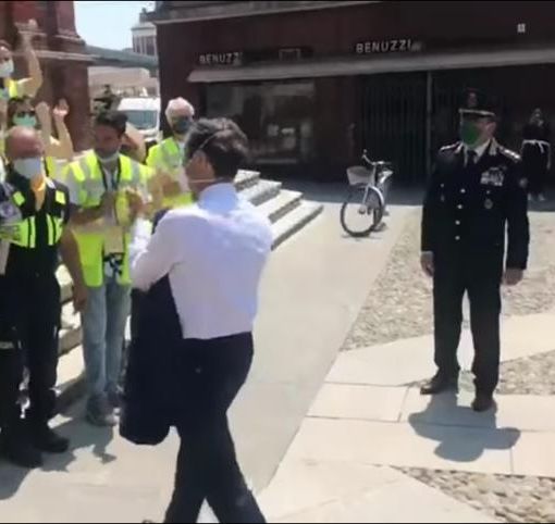 VIDEO. Fontana si commuove davanti agli uomini della protezione civile di Codogno: «Siete la parte migliore di noi»