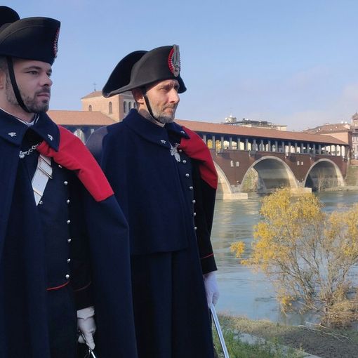 Pavia: i carabinieri pattuglieranno a piedi le vie del centro storico durante le festività natalizie