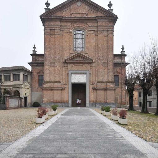 Robbio, da stasera (sabato) campane a festa