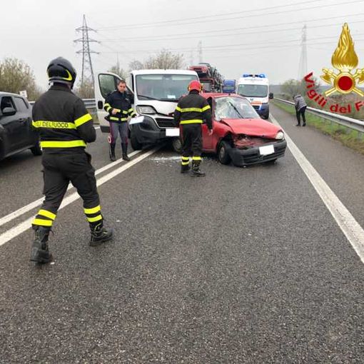 Scontro sulla Boffalora Malpensa, tra Magenta e Marcallo: due feriti, strada chiusa