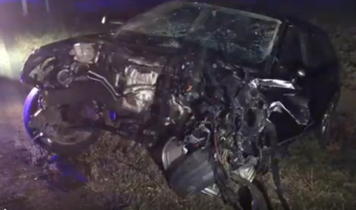 Una delle auto coinvolte nello schianto