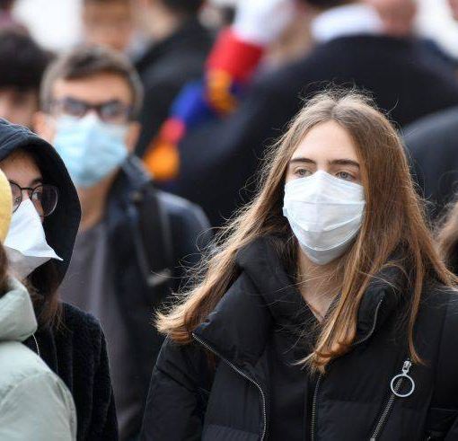 Lombardia in zona gialla per un'altra settimana. Spostamento tra regioni, il divieto sarà prorogato fino al 25 febbraio