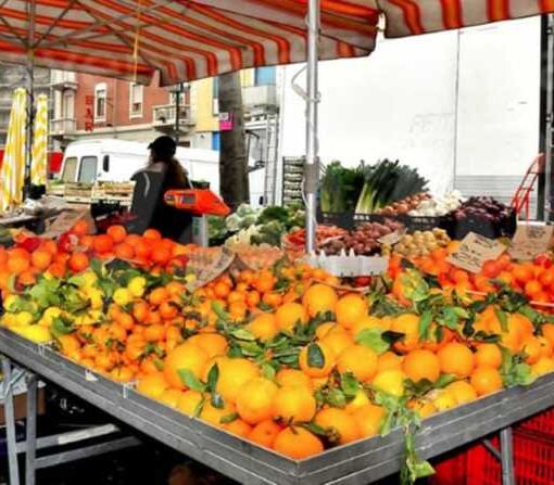 Mortara, ecco il mercato con 20 banchi alimentari. Piccolo passo verso il ritorno alla normalità