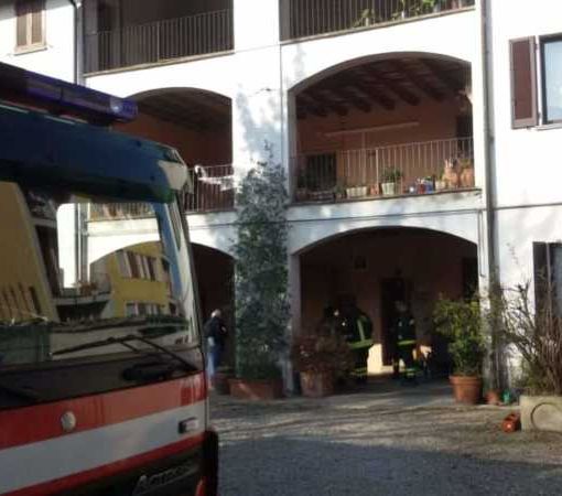 Robecco sul Naviglio: monossido di carbonio in una casa di via Roma, intossicati marito e moglie