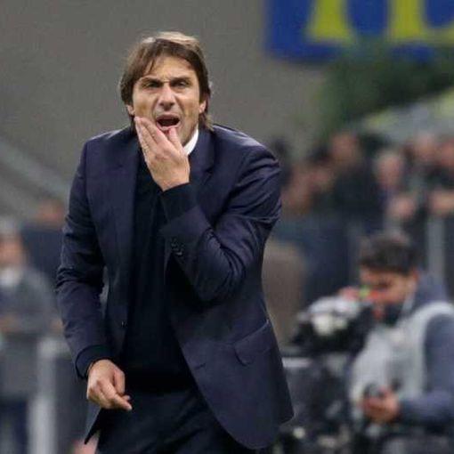 Milano, minacce e proiettile indirizzati ad Antonio Conte