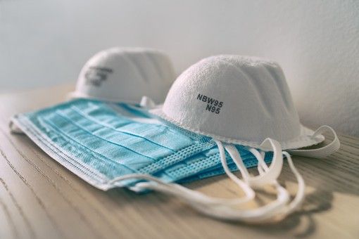 Nasce in Lombardia Polimask, la filiera di produzione locale di mascherine