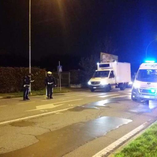 Magenta: incidente davanti all’Iper, due pedoni investiti mentre attraversano la strada