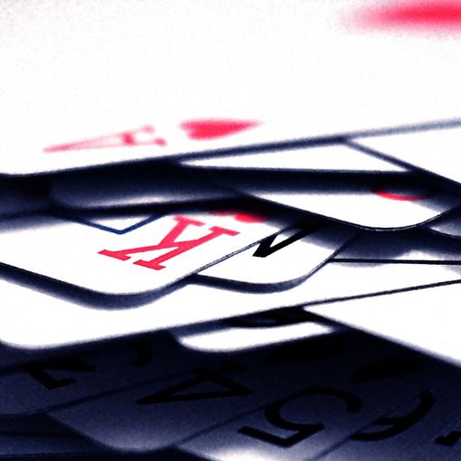 Carta Alta – Carta Bassa o Hi-Lo: guida alle regole