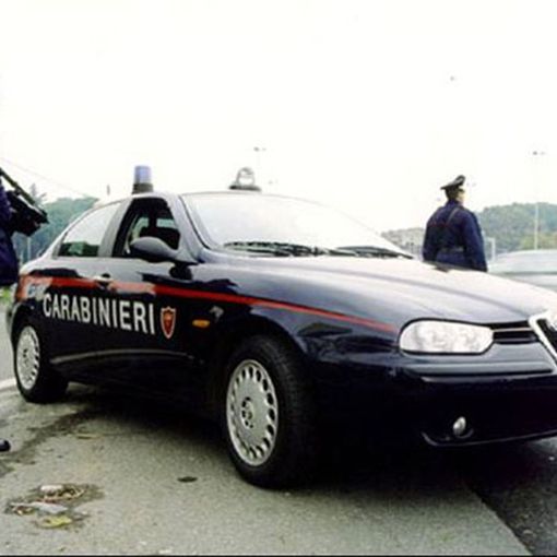 Sale: sventata rapina, i carabinieri intercettano e ingaggiano conflitto a fuoco con commando armato di kalashnikov