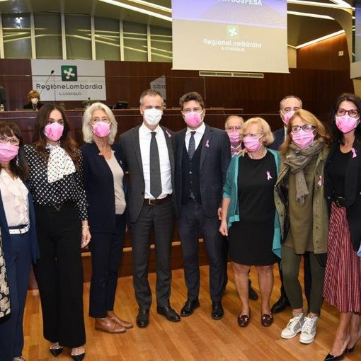 In consiglio regionale le associazioni Lilt, Europa Donna e Salute Donna per dar voce alle donne malate di tumore al seno nel mese della prevenzione