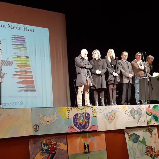 Un Poster per la Pace a Mede