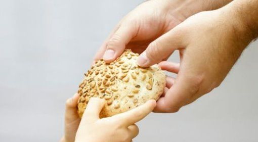 Coldiretti: 300mila poveri, in Lombardia, chiederanno del cibo per Natale