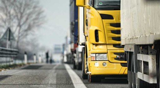 Ladri ad Abbiategrasso rubano tre camion da una ditta di bonifiche