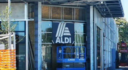 Magenta/Corbetta, si lavora di gran lena: rotatoria quasi conclusa, discount Aldi in arrivo