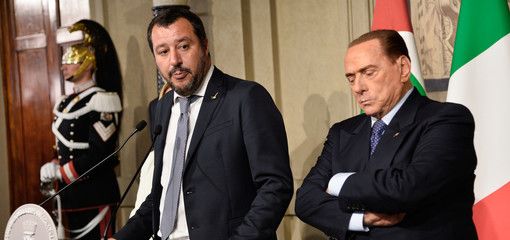 Salvini: ‘Decreto imperfetto, a che servono le profumerie aperte?’