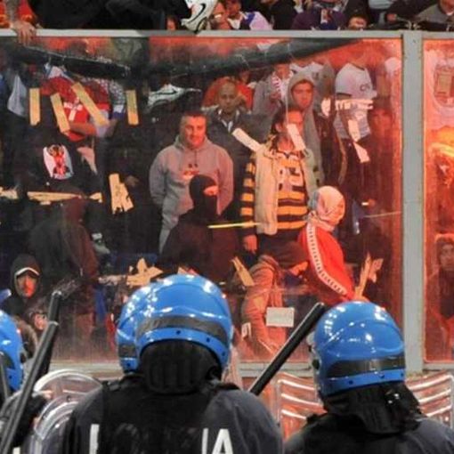 Inveruno: sassaiola contro i tifosi del Merano, partita col Legnano annullata