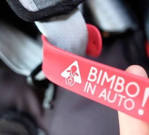Magenta aderisce al progetto Schiaffo: 500 braccialetti per non dimenticare i bimbi in auto
