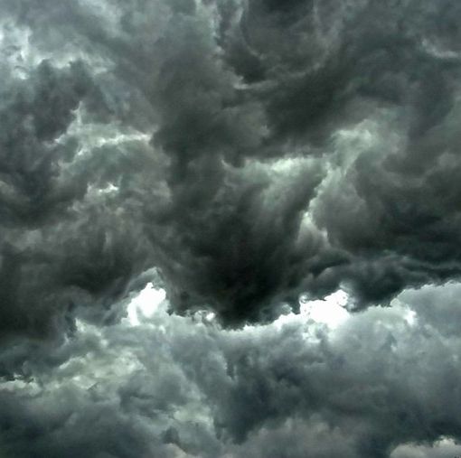 Temporali forti e rischio grandine, allerta &quot;arancione&quot; della Protezione civile per domenica e lunedì