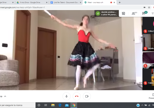 Vigevano: alla scuola media Robecchi un talent virtuale di fine anno scolastico