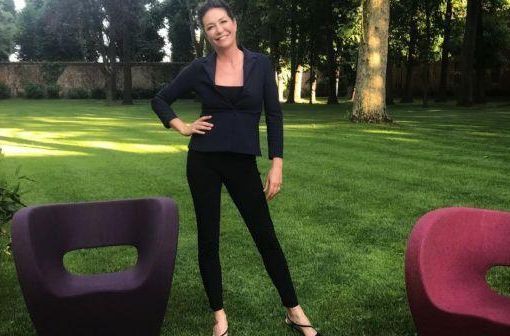 Robecco, Tessa Gelisio e Canale 5 puntano le telecamere su villa Gaia