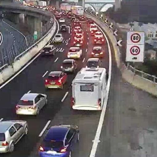 Da Milano a Genova è sempre inferno (auto)stradale: i cantieri mandano in tilt il traffico