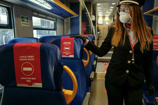Nel vicino Piemonte, da oggi, treni e bus al 50% di capienza