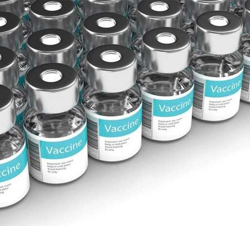 Caos campagna vaccinale: 71 sindaci scrivono a Regione Lombardia
