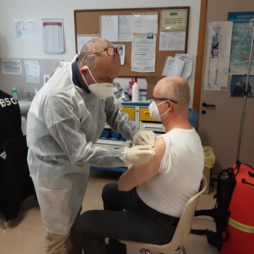 Alto Milanese, gruppo Sodalitas casa famiglia di Busto Garolfo: iniziata la campagna vaccinale. Adesioni tra i residenti del 95% e del 90% tra gli operatori