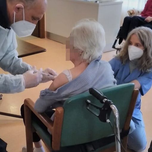 Casa famiglia San Vittore Olona: iniziata la campagna vaccinale. Adesioni tra i residenti del 95% e dell’80% tra gli operatori