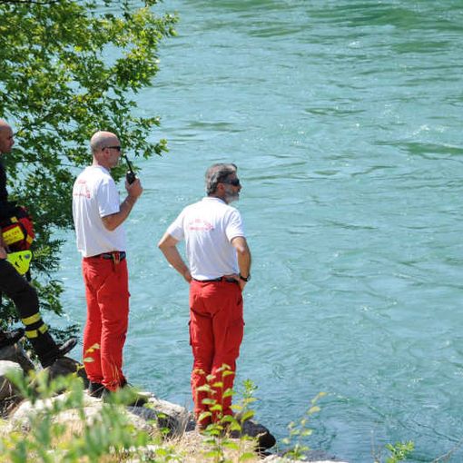 Ticino e Naviglio killer: sudamericano disperso da ieri sera ad Abbiategrasso, ricerche in corso
