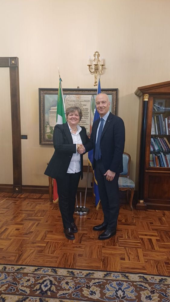 Pavia, il nuovo questore Luigi di Clemente in visita alla prefettura