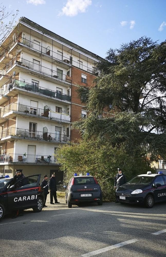 Castello D'Agogna: denunciate 8 persone per allacciamento abusivo alla rete elettrica