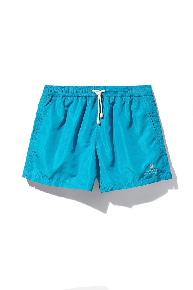 KAMPOS e il Consorzio Costa Smeralda lanciano la prima capsule collection KAMPOS e il Consorzio Costa Smeralda lanciano la prima capsule collection