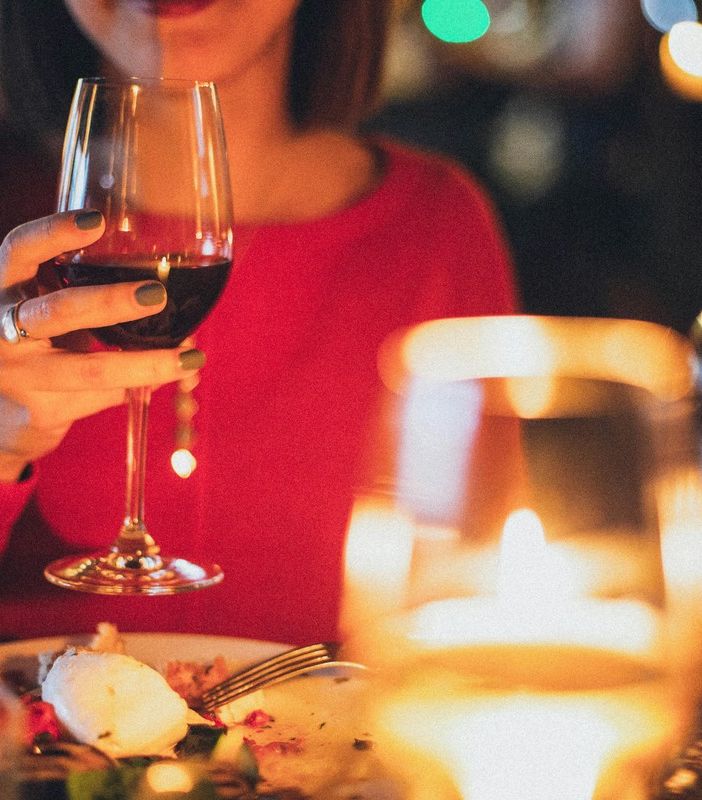 Ecco DineMe, l’app che ti fa conoscere davanti al buon cibo