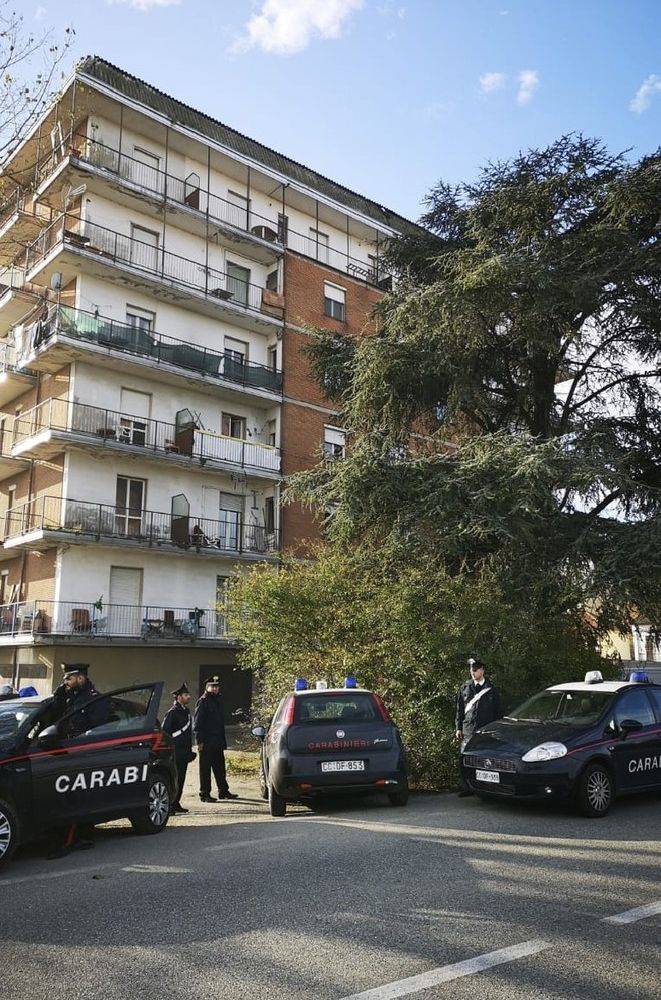 Castello D'Agogna: denunciate 8 persone per allacciamento abusivo alla rete elettrica
