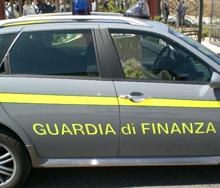 Casale Monferrato: la Finanza sequestra 26 immobili ad imprenditore casalese, tra cui due castelli