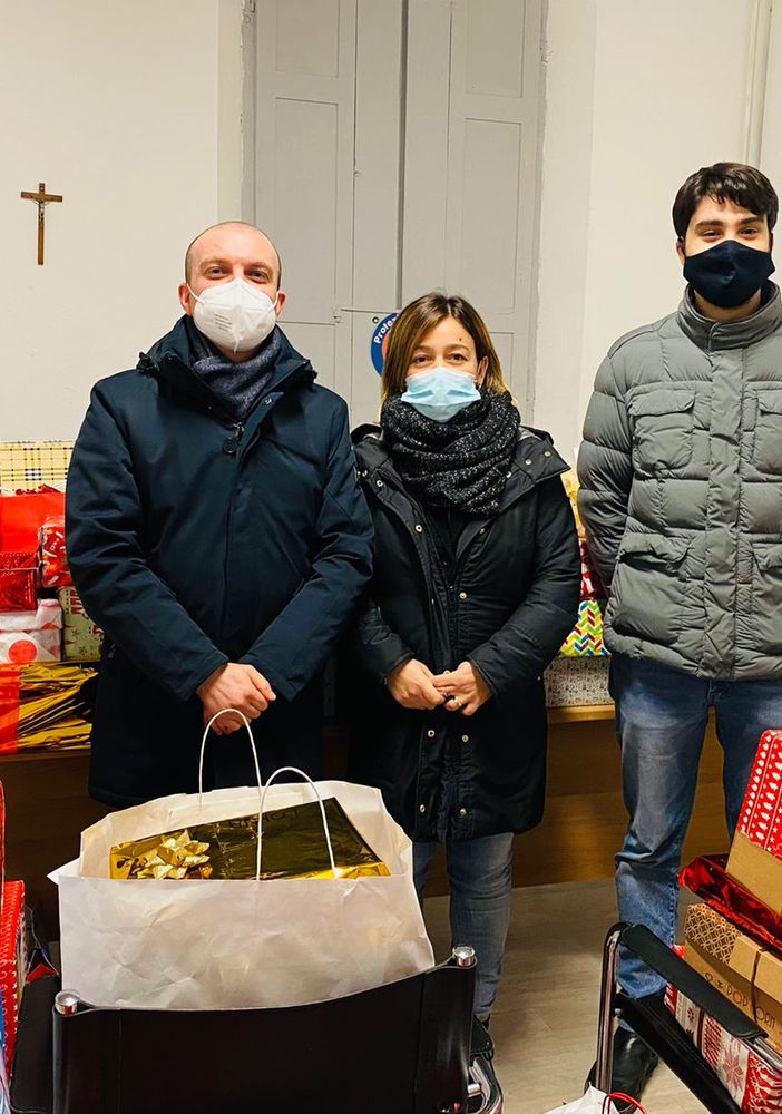 Broni: grande successo per l’iniziativa benefica “Scatole di Natale”