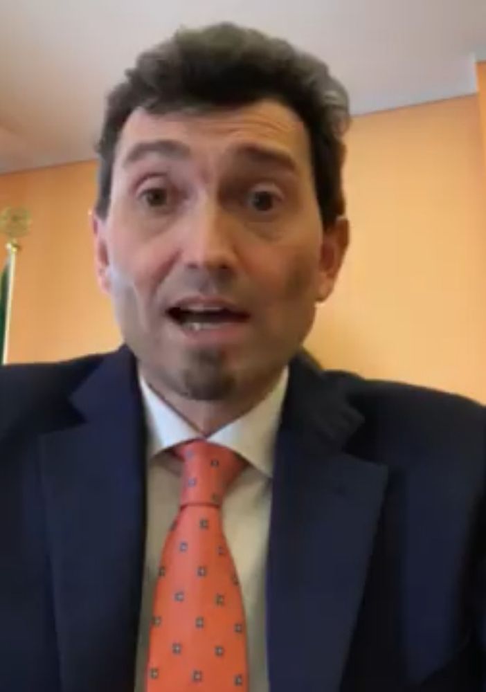 VIDEO. Vigevano: l'annuncio del sindaco Sala: &quot;Stiamo valutando le modalità di riapertura ridotta del mercato alimentari. Parchi chiusi fino al 17 maggio&quot;