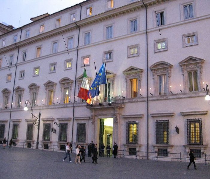 Lombardia verso la conferma della zona arancione per un'altra settimana