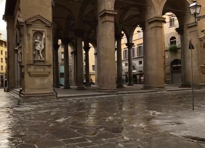 Strade e piazze si possono chiudere anche prima delle 21