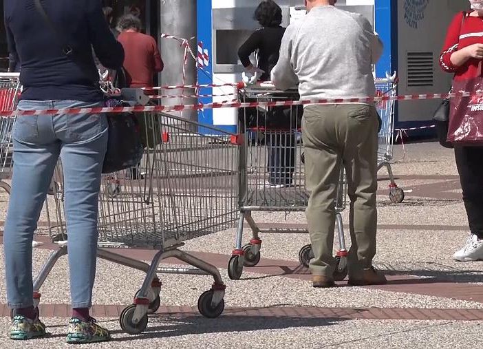 Sì alla spesa fuori dal comune se si risparmia