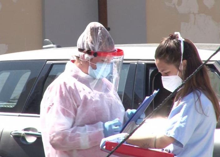 Covid, diminuiscono ancora i nuovi casi in Italia