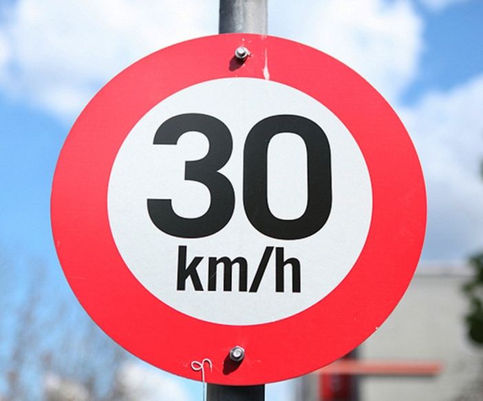 Tromello: limite di velocità nel centro abitato ridotto a 30 km orari