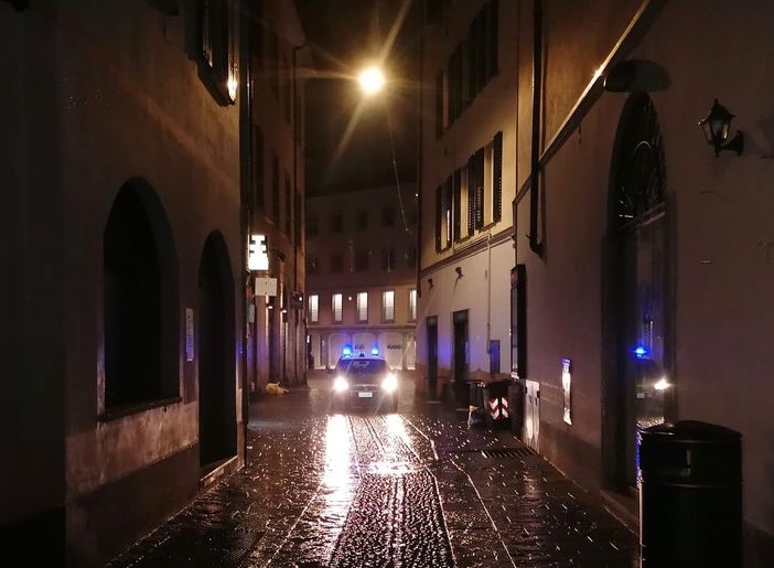 Chiusure anticipate alle 18 di bar e ristoranti: il governo non cambia idea. Ore di attesa per il nuovo Dpcm