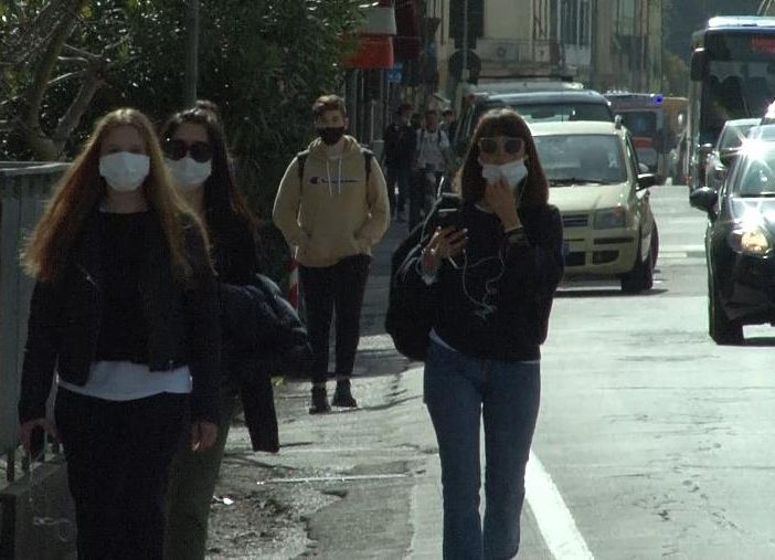 Stretta dell'Inps, l'isolamento non è malattia