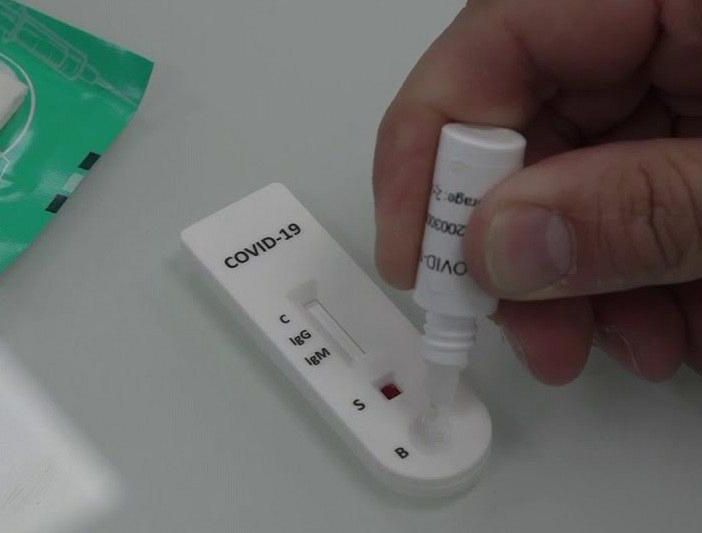 Kit anti Covid e farmaci online, siti web chiusi