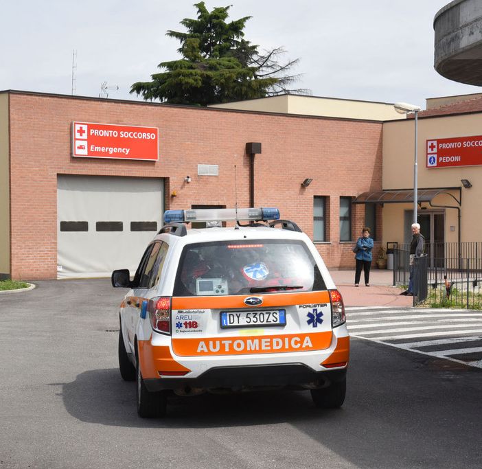 Borgo San Siro: operaio si infortuna sul lavoro, amputato il dito di una mano