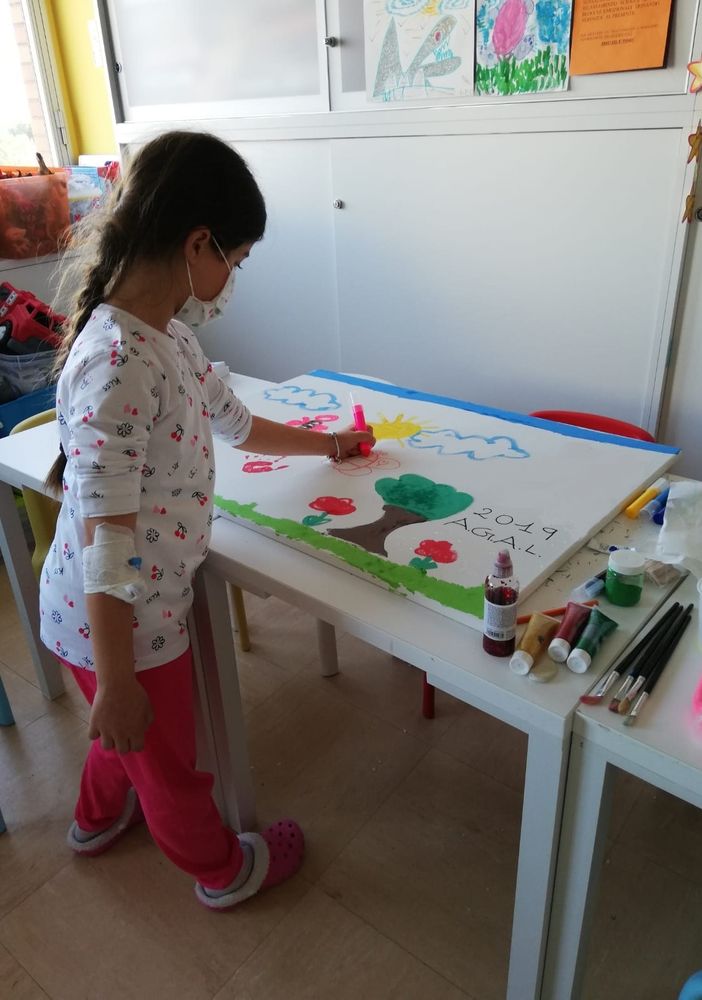 Buon compleanno Casa Mirabello: in 5 anni ospitati 228 bambini malati di cancro insieme ai loro familiari