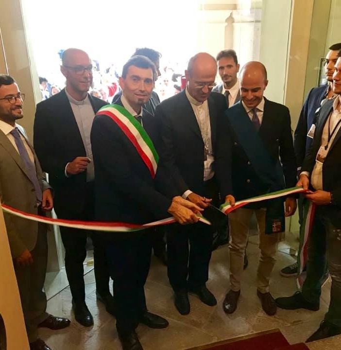Foto tratte dalla pagina Facebook del sindaco Andrea Sala