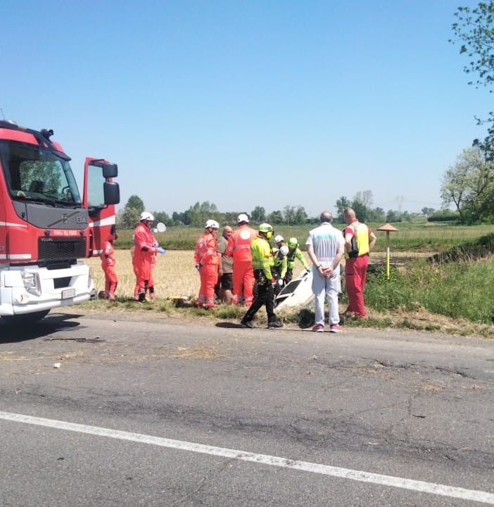 Dorno: scontro tra auto sulla circonvallazione, grave una 63enne